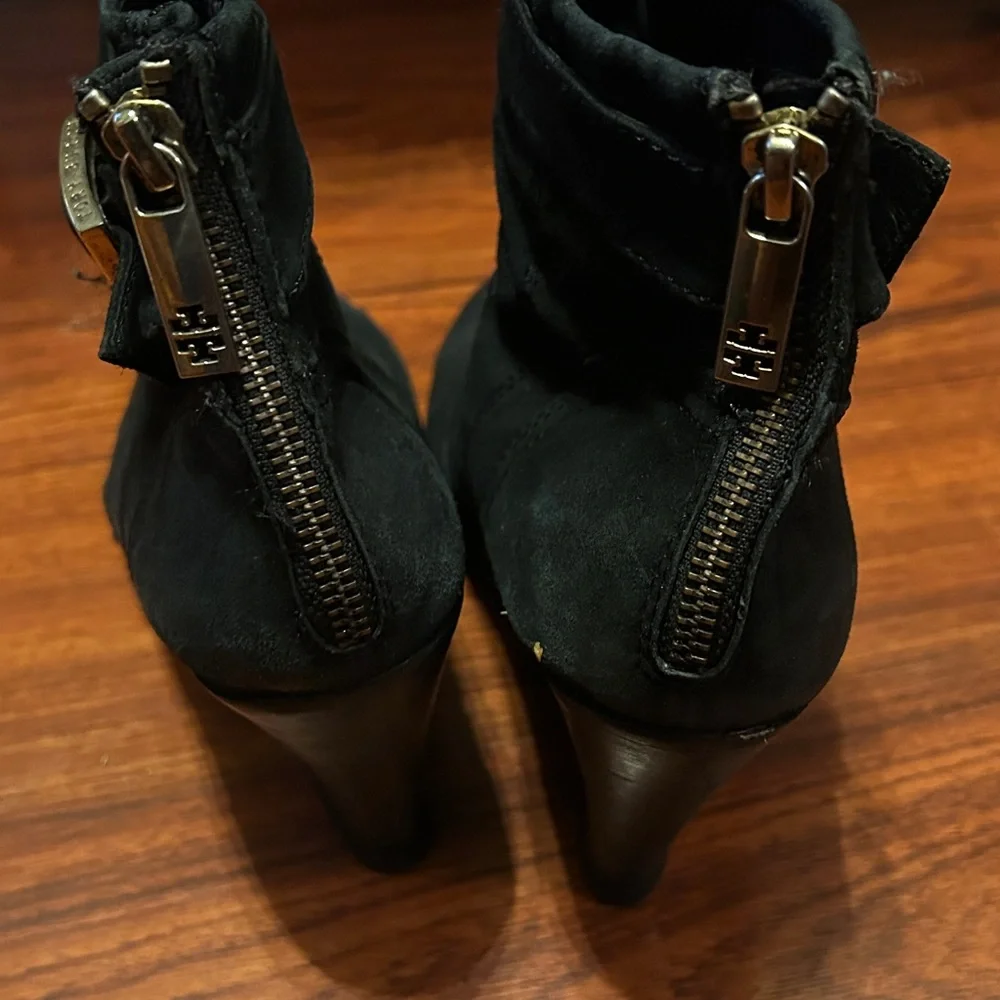 Tory Burch Deanna Black Suede Ankle Booties with Gold Buckle Sz 9 1/2